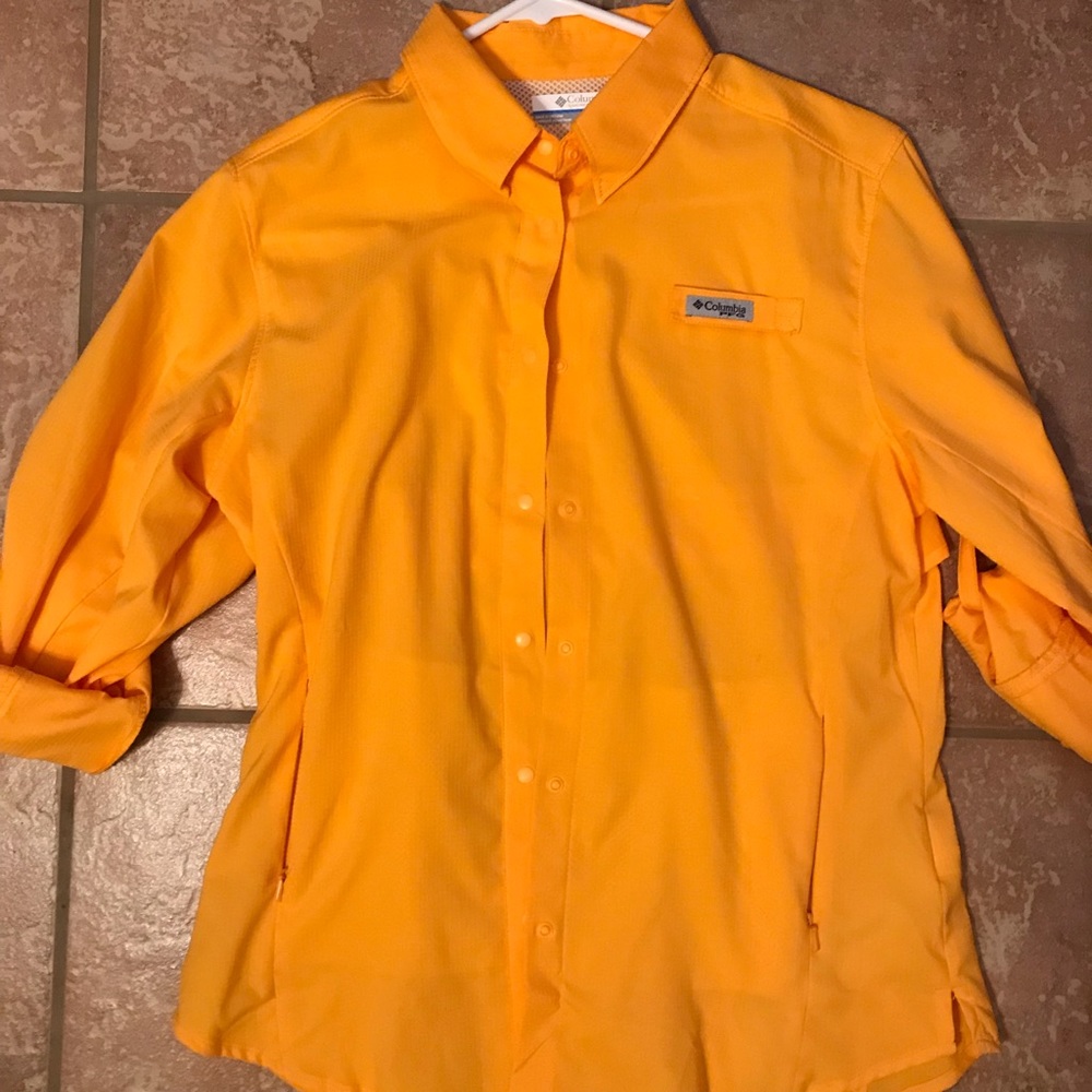Columbia fishing shirt